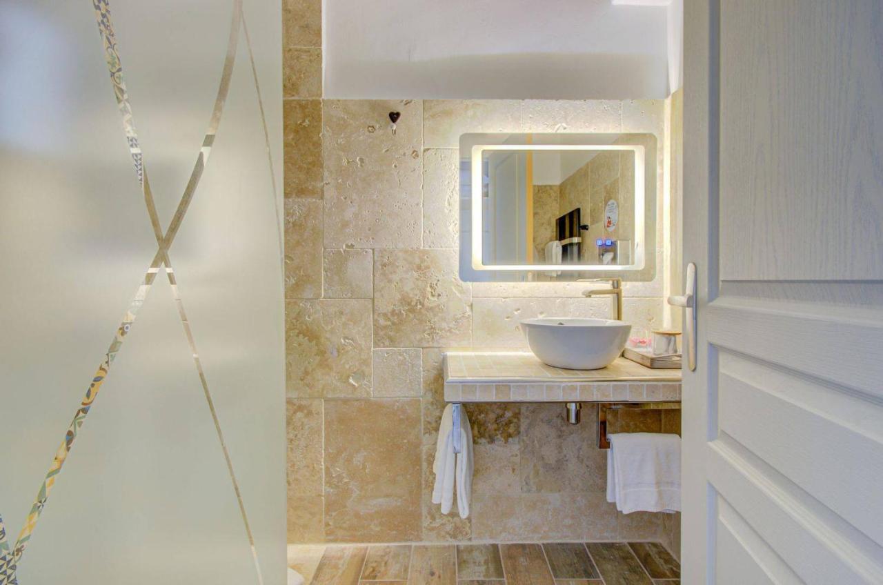 Hotel La Palunette แซ็งต์-มารี-เดอ-ลา-แมร์ ภายนอก รูปภาพ